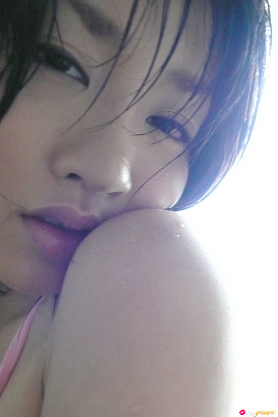 Asami Tada in Sun on me 3 from All Gravure