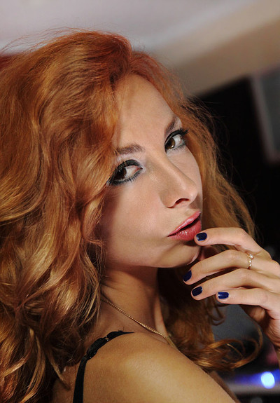Vetta in Oiled from The Life Erotic