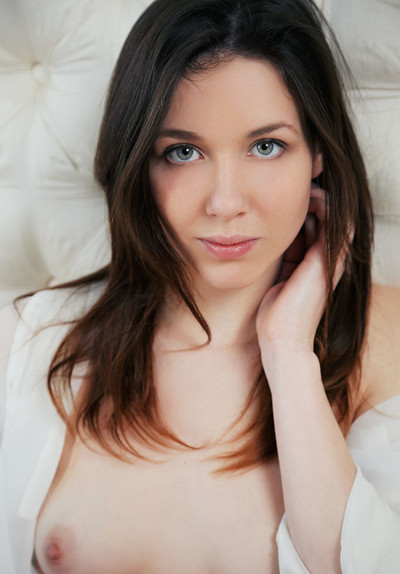 Bellona A in Smenia from Metart