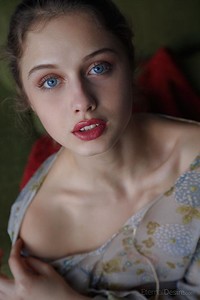 Ultra pretty face
