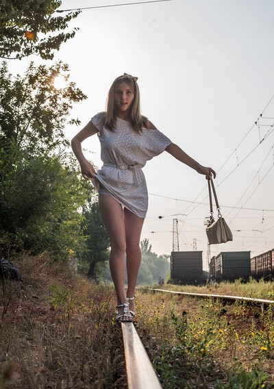 Anasteziya in Natural Hottie from Showy Beauty