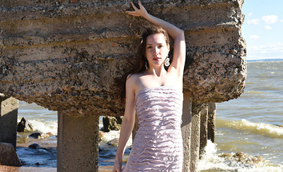 Dama in Inspiration from Showy Beauty