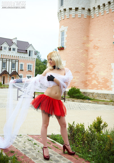 Alina in Ballerina from Amour Angels