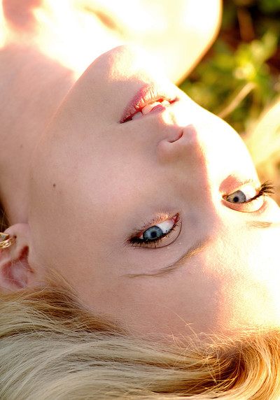 Mirabell in Blossom Girl from Amour Angels