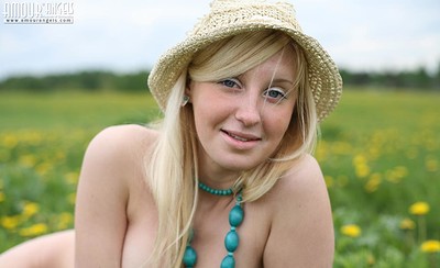 Maria in Mari Blonde from Amour Angels