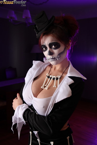 Tessa Fowler in Voodoo Boobs from Pinup Files