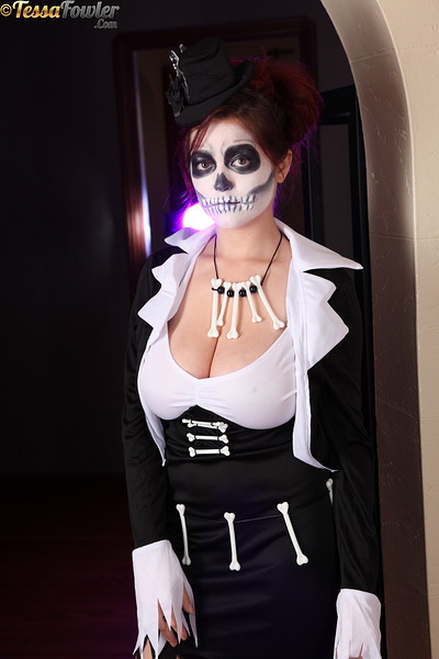 Tessa Fowler in Voodoo Boobs from Pinup Files