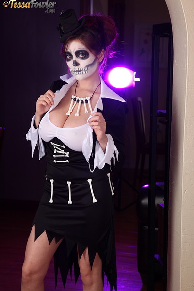 Tessa Fowler in Voodoo Boobs from Pinup Files