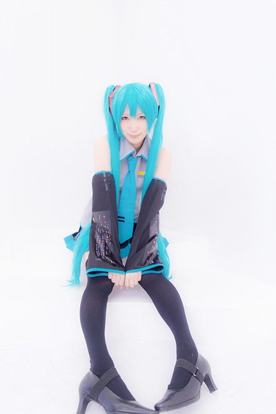 Lecha in Vocaloid from All Gravure