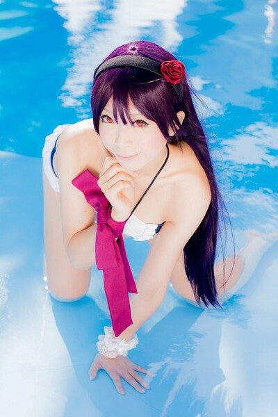 Amazing hottie Yuki Mashiro sensually poses in Kuroneko 2
