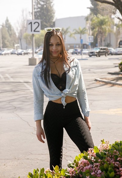 Karissa Kane in Malls R Dead from Zishy