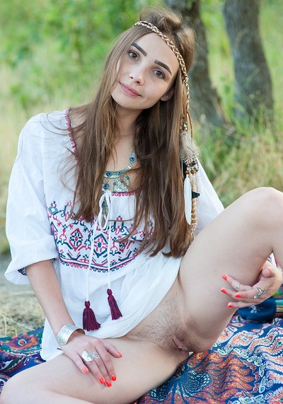 Elis in Boho Girl from Amour Angels