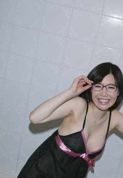 Nanako Mori in Quick Shower from All Gravure