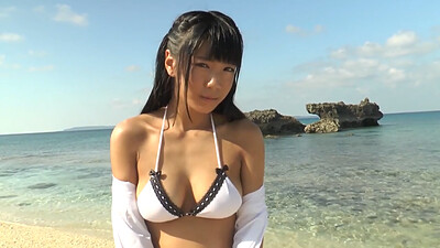 Top class all gravure girl Megu Okada shows off her gorgeous body in Girl Memorial Scene 2