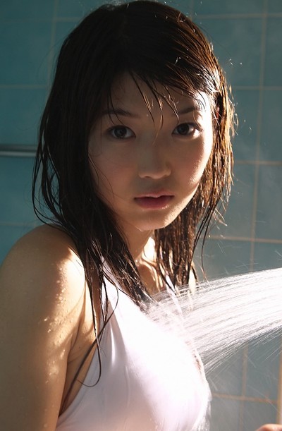 Noriko Kijima in Shower Test from All Gravure