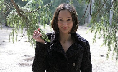 Masha in Outdoor Show from Teen Porn Storage