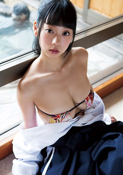 Hikaru Aoyama in Overflow from All Gravure