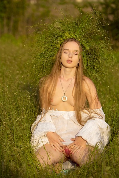 Milena Angel in Nimfa from Milena Angel