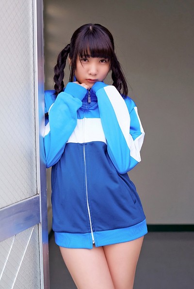 Yuno Mizusawa in Fila from All Gravure