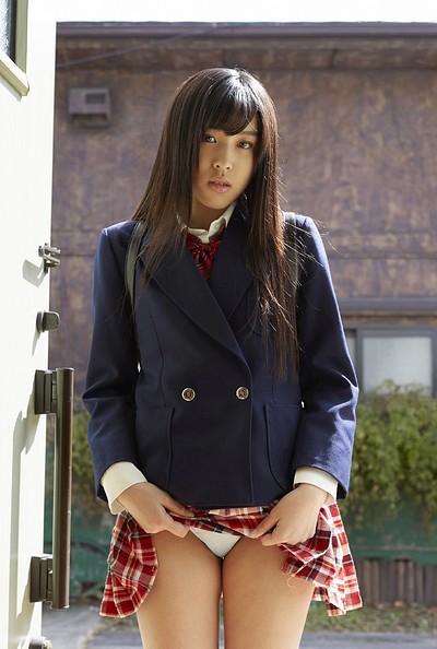 Aqua Otsuki in New City Same Girl from All Gravure