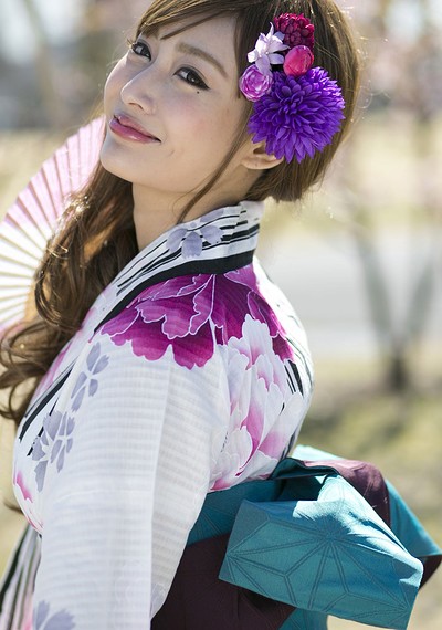 Asuka Kirara in Flower Girl from All Gravure