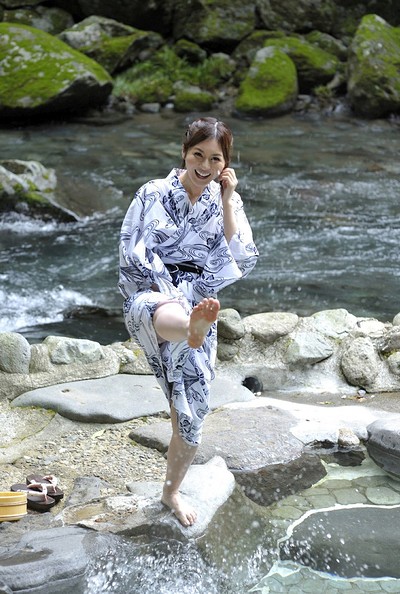Yui Tatsumi in River Yui from All Gravure