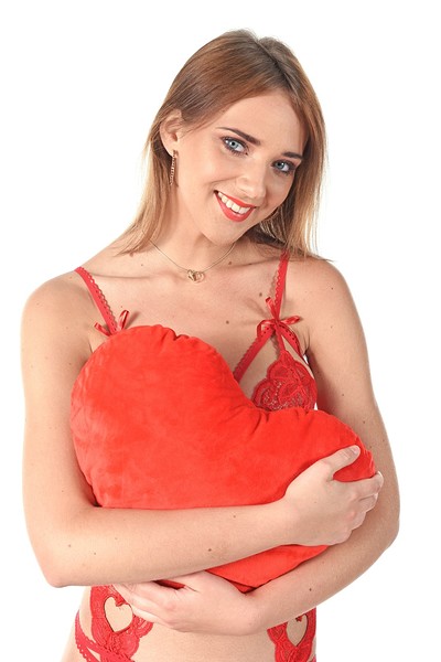Oxana Chic in Sweet Valentine from Istripper
