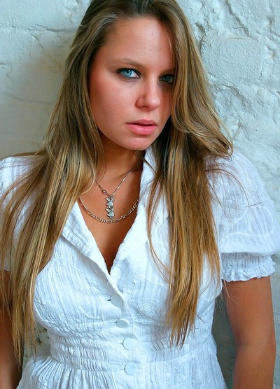 Cassie in Hallway Set from Cosmid