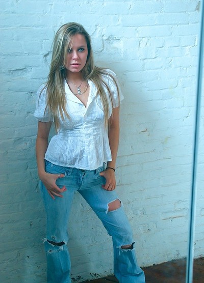 Cassie in Hallway Set from Cosmid