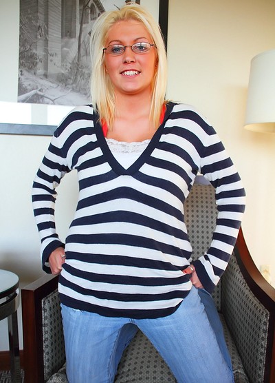 Brooke Alexander in Introducing Brooke from Cosmid