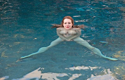 Misha Lowe in Cosmid set Misha In The Pool