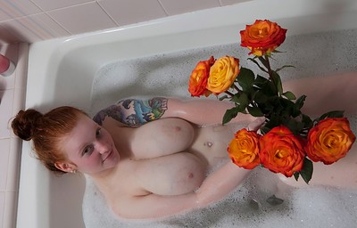 Kaycee Barnes in Kaycees Tub Time Set from Cosmid