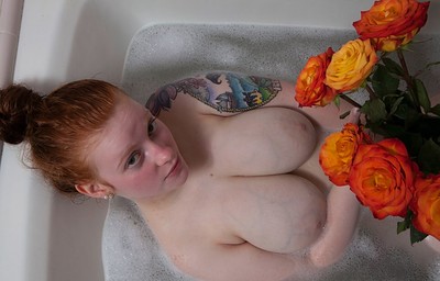 Kaycee Barnes in Kaycees Tub Time Set from Cosmid