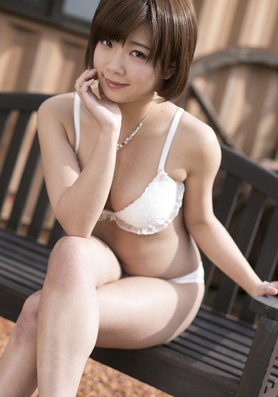 Makoto Sakura in Vanilla Lace from All Gravure