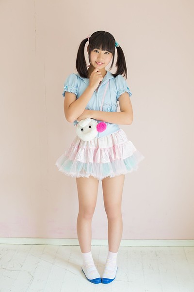 Kurumi Miyamaru in Candy Suckles from All Gravure