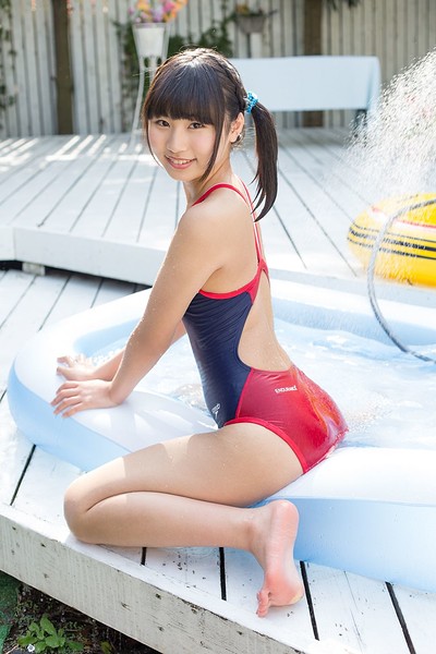Kurumi Miyamaru in Pool Deck from All Gravure