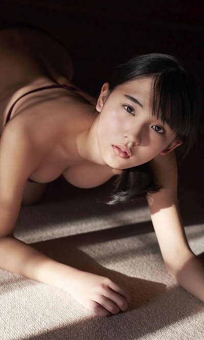 Nana Asakawa in Finding Her Smile from All Gravure