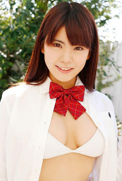 Miku Nakahara in Serve To Please from All Gravure