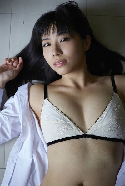 Mikuru Uehino in All Gravure set Welcome To Tokyo 1