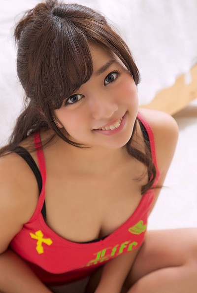 Sayaka Onuki in Rose Smile from All Gravure