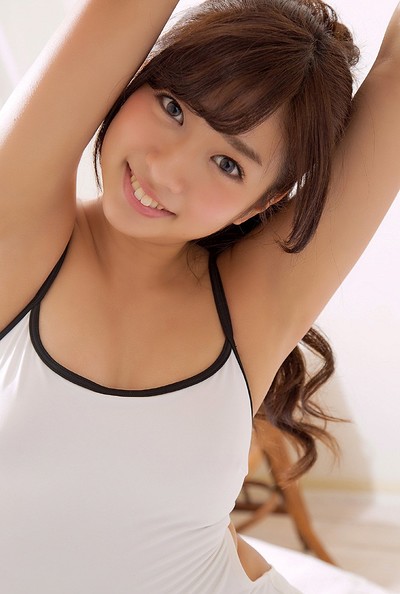 Sayaka Onuki in Rose Smile from All Gravure