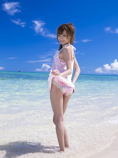 Aino Kishi in Perfect Skies 2 from All Gravure