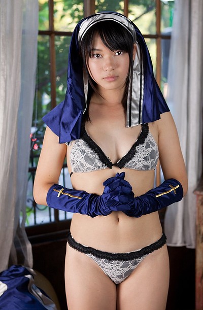 Tomoe Yamanaka in Fully Committed from All Gravure