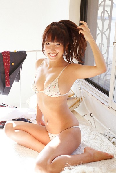 Seira Sato in Housecall from All Gravure