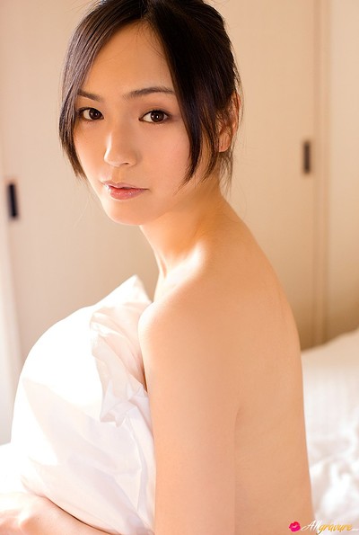 Sayuri Oyamada in Cristal Beauty from All Gravure
