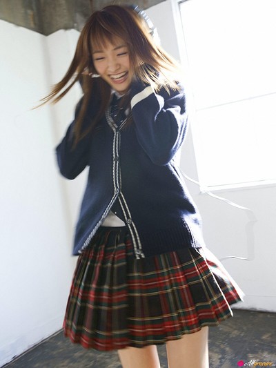 Rei Okamoto in Sing Out 1 from All Gravure