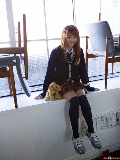 Rei Okamoto in Sing Out 1 from All Gravure
