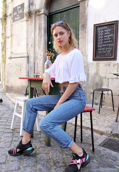 Clarice in MPL Studios set Postcard from Lisbon