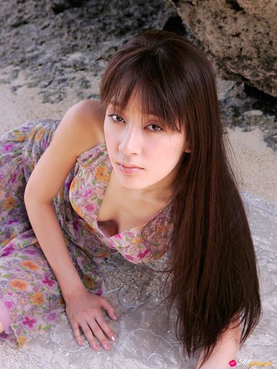 Asami Mizukawa in Cool Body from All Gravure