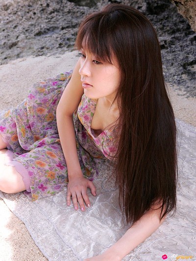 Asami Mizukawa in Cool Body from All Gravure